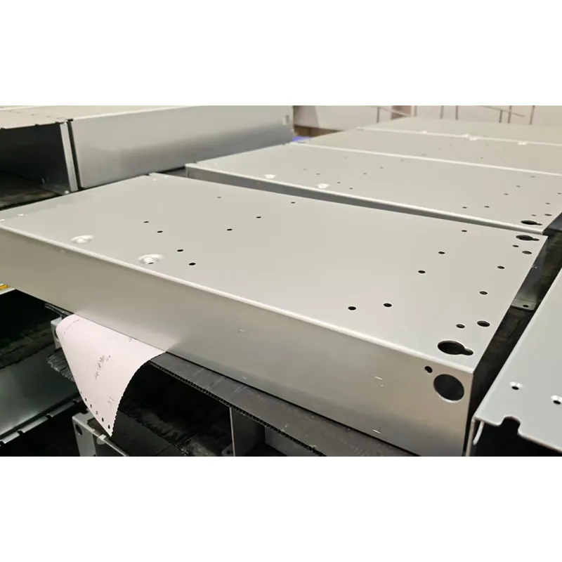 Штампованные корпусные детали из листового металла.2