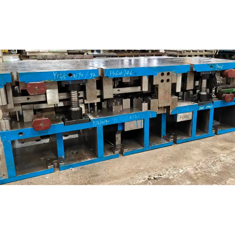 Штамповочная пресс-форма.3